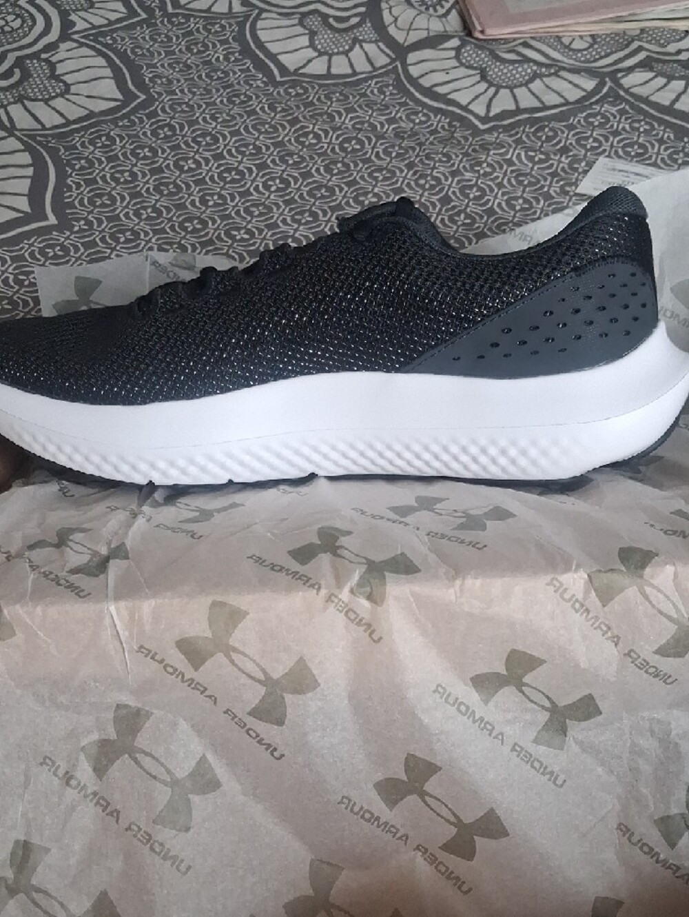 NWT and In Box Under Armour "Surge Charged" Black N White Athletic Mesh Shoes - Picture 3 of 9